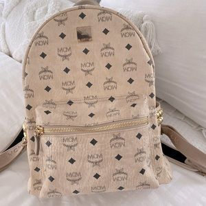 MCM large backpack 🎒 Nude w/Gold Studs